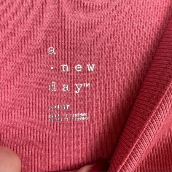 A New Day Coral Rubbed Snap Body Suit Sleeveless womens size large - Picture 6 of 6